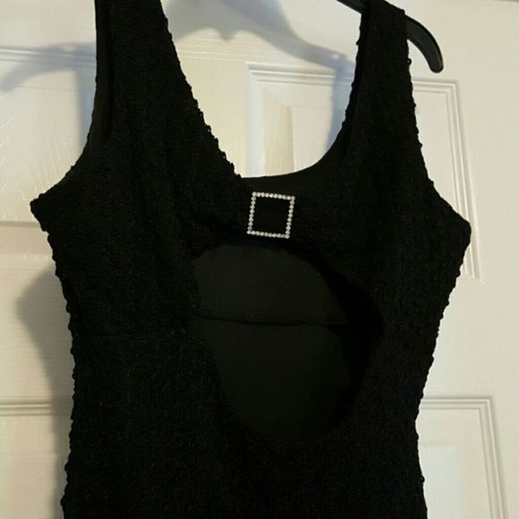 This Dress is Gorgeous! Black stretch Lace - Picture 4 of 8